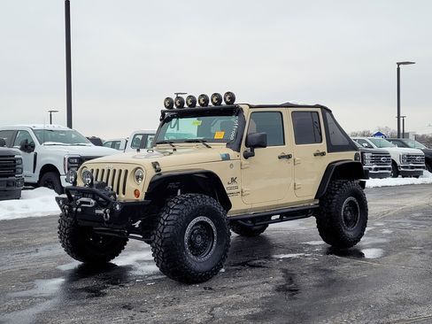 Used 2011 Jeep Wrangler Unlimited Sport image 8
