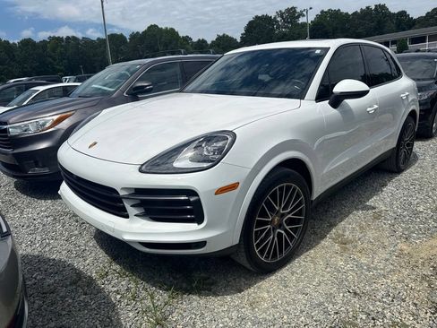 Used 2023 Porsche Cayenne AWD/4WD image 1