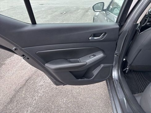 Used 2022 Nissan Altima 2.5 SV image 16