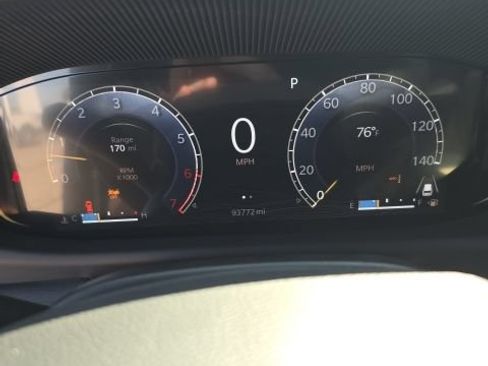 Used 2022 Jeep Wagoneer Series II AWD/4WD image 14