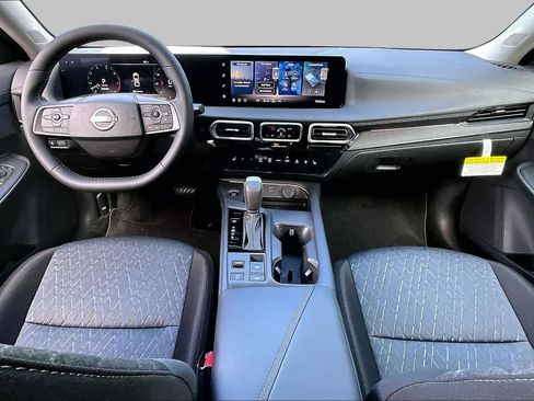 New 2026 Nissan Sentra SV FWD image 5