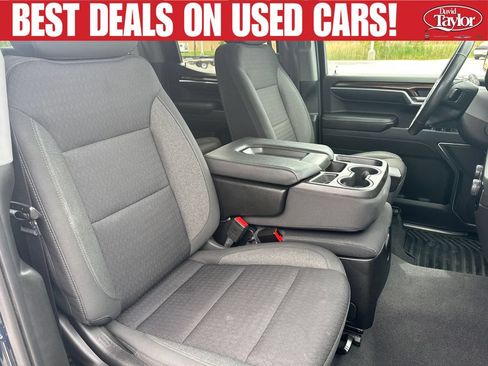 Used 2023 Chevrolet Silverado 1500 LT AWD/4WD image 26