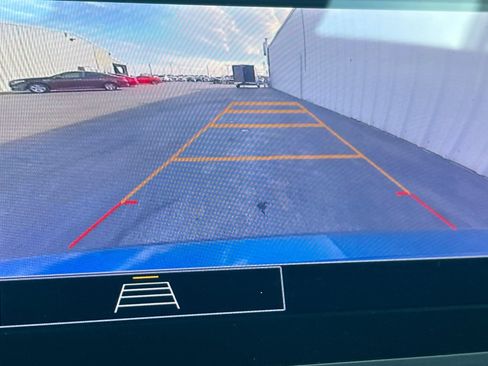 Used 2024 Chevrolet Malibu LS image 18