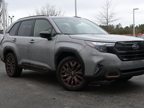 Used 2025 Subaru Forester Sport w/ Popular Package #1 image 2