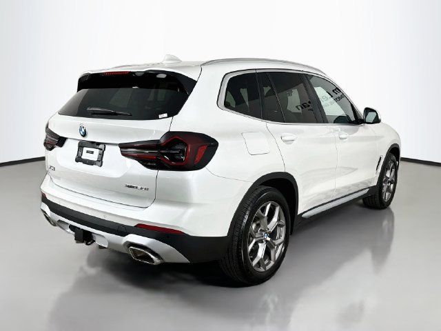 Used 2024 BMW X3 xDrive30i w/ Premium Package w/ZPA AWD/4WD image 7