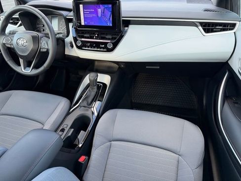 Certified 2025 Toyota Corolla SE w/ Convenience Package image 34