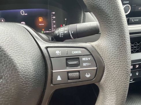 Used 2025 Honda Accord SE image 28