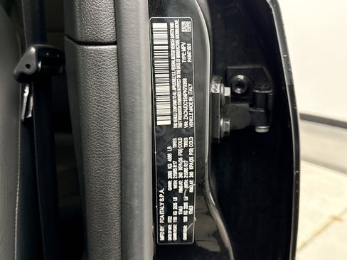 Used 2022 Jeep Renegade Trailhawk AWD/4WD image 25