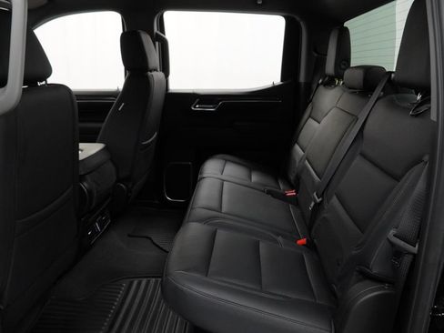 Used 2023 Chevrolet Silverado 1500 LT AWD/4WD image 12