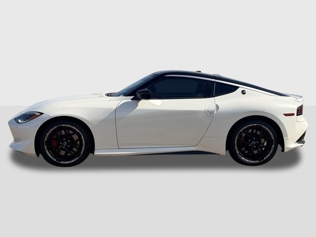 New 2027 Nissan Z Performance RWD image 2