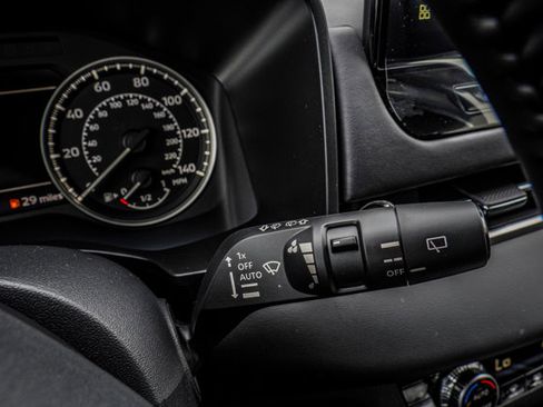 New 2025 Mitsubishi Outlander image 29