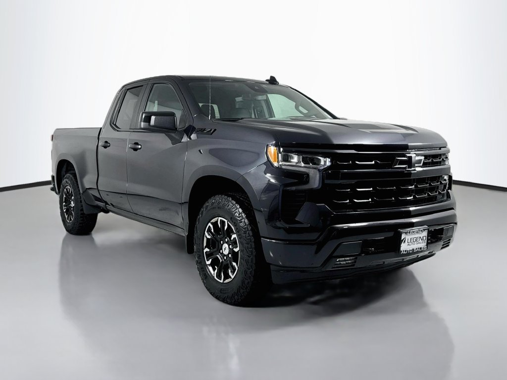Used 2023 Chevrolet Silverado 1500 RST w/ Convenience Package II AWD/4WD image 4