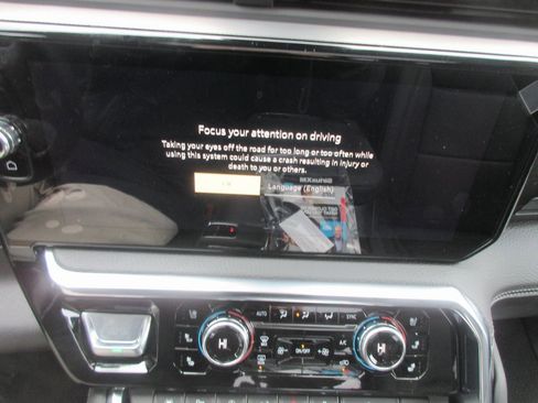 New 2026 GMC Sierra 1500 Denali w/ Denali Reserve Package image 19