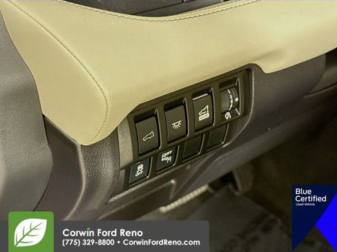 Used 2022 Subaru Ascent Limited w/ Technology Package AWD/4WD image 14