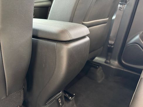 Used 2025 Buick Encore GX Preferred FWD image 23