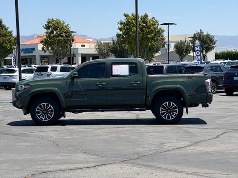 Used 2022 Toyota Tacoma TRD Sport RWD image 9