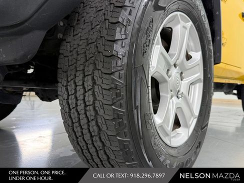 Used 2019 Jeep Wrangler Unlimited Sport S AWD/4WD image 11