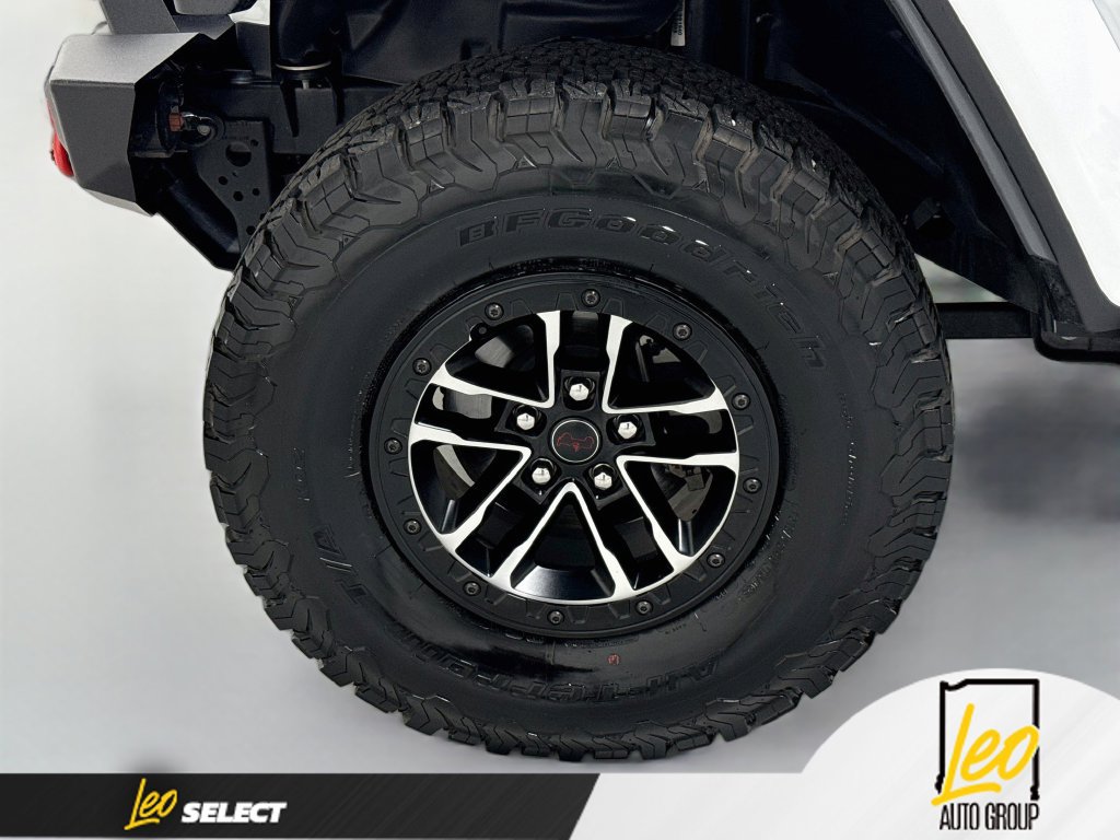 Used 2024 Jeep Wrangler Unlimited Rubicon AWD/4WD image 34
