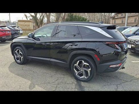 Certified 2023 Hyundai Tucson Limited AWD/4WD image 6
