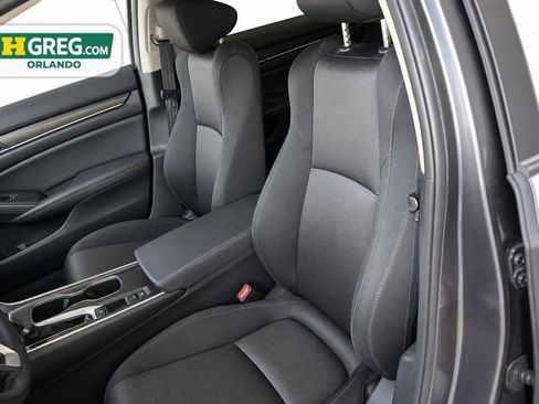 Used 2019 Honda Accord LX image 13