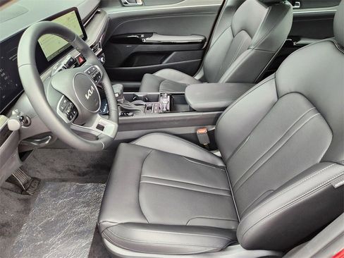 New 2025 Kia K5 EX image 9