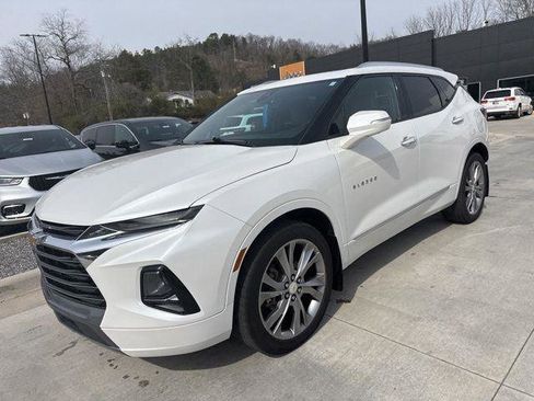 Used 2020 Chevrolet Blazer Premier w/ Driver Confidence II Package image 12