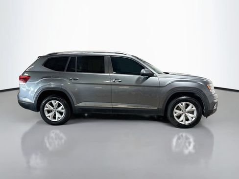 Used 2018 Volkswagen Atlas SEL FWD image 5