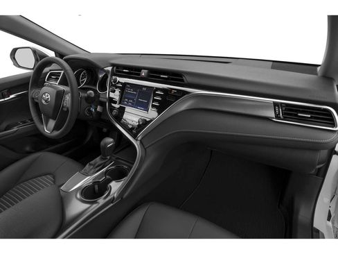 Used 2020 Toyota Camry SE FWD image 11