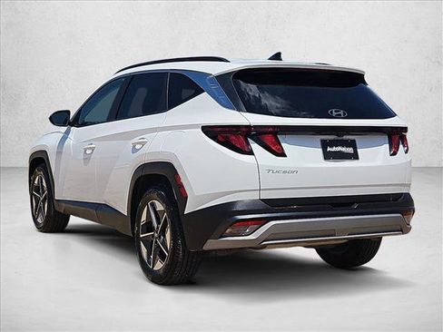 Used 2025 Hyundai Tucson SEL FWD image 8