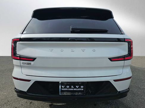 New 2026 Volvo EX90 Ultra image 4