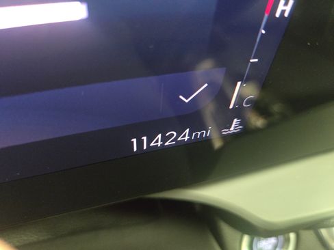 Certified 2025 Buick Envista Preferred w/ Convenience I Package image 18