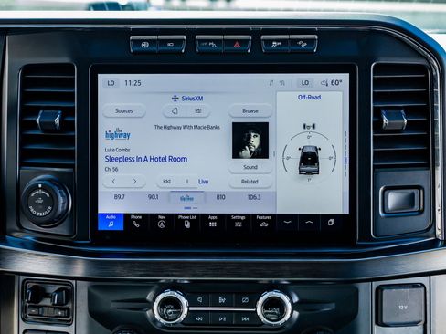 Used 2024 Ford F350 Lariat w/ Lariat Ultimate Package image 25