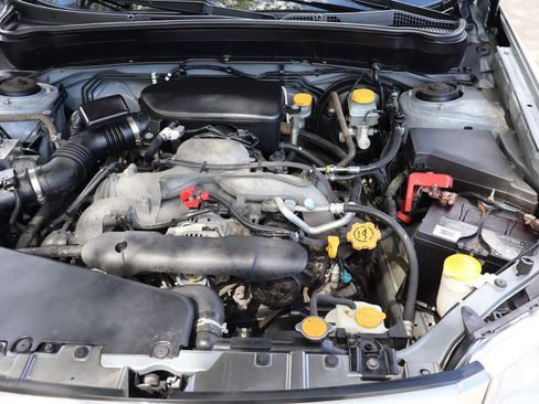 Used 2010 Subaru Forester 2.5X Premium image 40