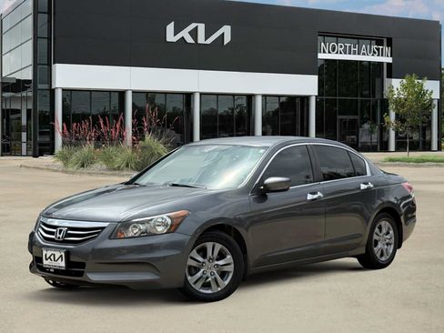 Used 2011 Honda Accord LX-P image 1