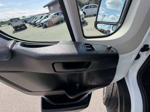 Used 2021 RAM ProMaster 1500 w/ Interior LED Lighting Group FWD image 9