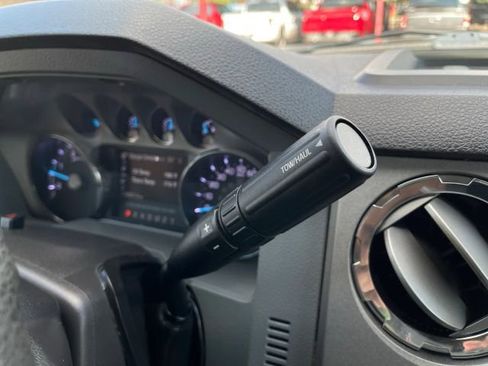 Used 2016 Ford F250 XLT w/ XLT Value Package image 24