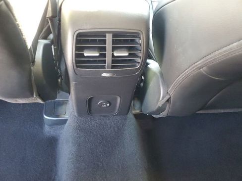 Certified 2022 Ford Escape Titanium w/ Class II Trailer Tow Package image 14