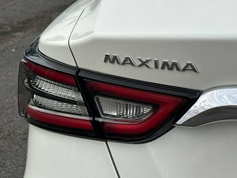 Certified 2023 Nissan Maxima Platinum w/ Sport Mat Group FWD image 12