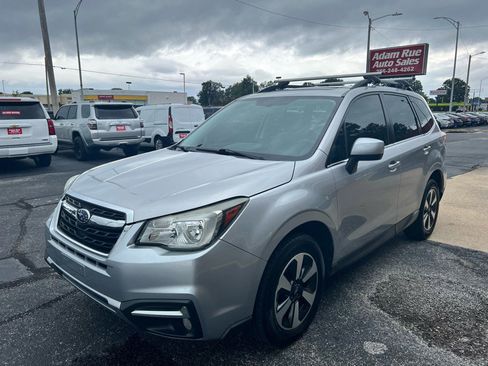 Used 2017 Subaru Forester 2.5i Limited image 4