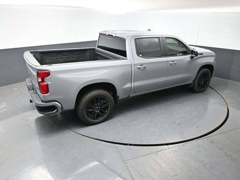 Used 2024 Chevrolet Silverado 1500 RST AWD/4WD image 41