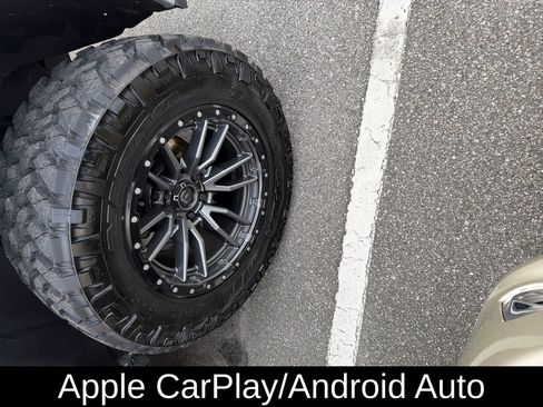 Used 2022 Chevrolet Silverado 1500 RST image 2