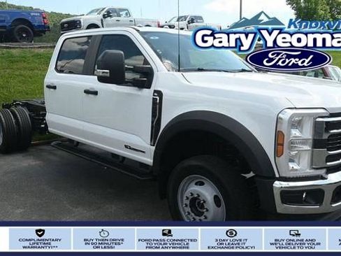 New 2026 Ford F550 4x4 Crew Cab Super Duty image 1