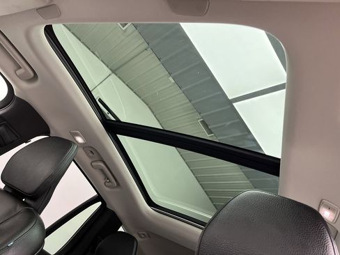 Used 2023 Volvo XC90 B6 Plus image 7