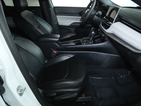 Used 2025 Jeep Compass Limited AWD/4WD image 34