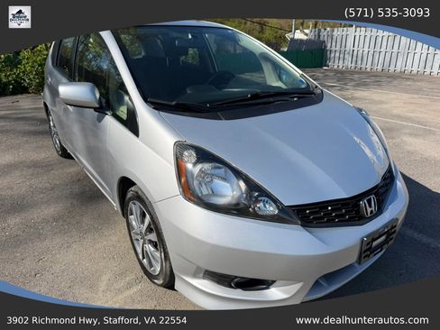 Used 2013 Honda Fit Sport image 3