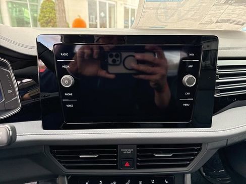 New 2026 Volkswagen Jetta SEL image 29