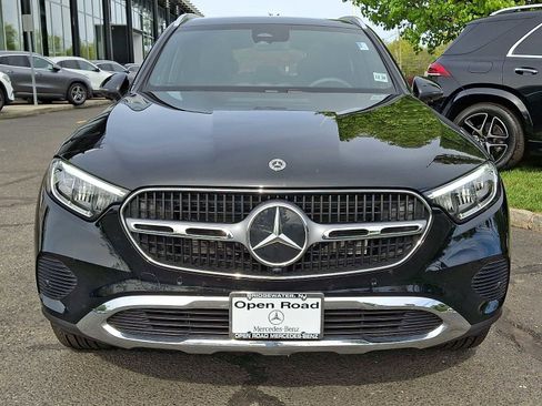Used 2026 Mercedes-Benz GLC 300 4MATIC image 2