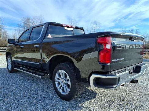Used 2023 Chevrolet Silverado 1500 LTZ w/ LTZ Premium Package image 7