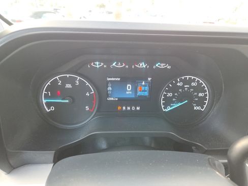 Used 2025 Ford F250 XLT image 5