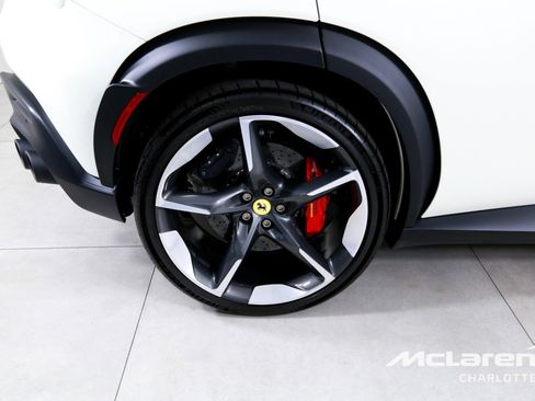 Used 2026 Ferrari Purosangue AWD/4WD image 36